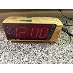 Spartus Alarm Clock Radio Model 0123 AM FM Click And Alarm Works